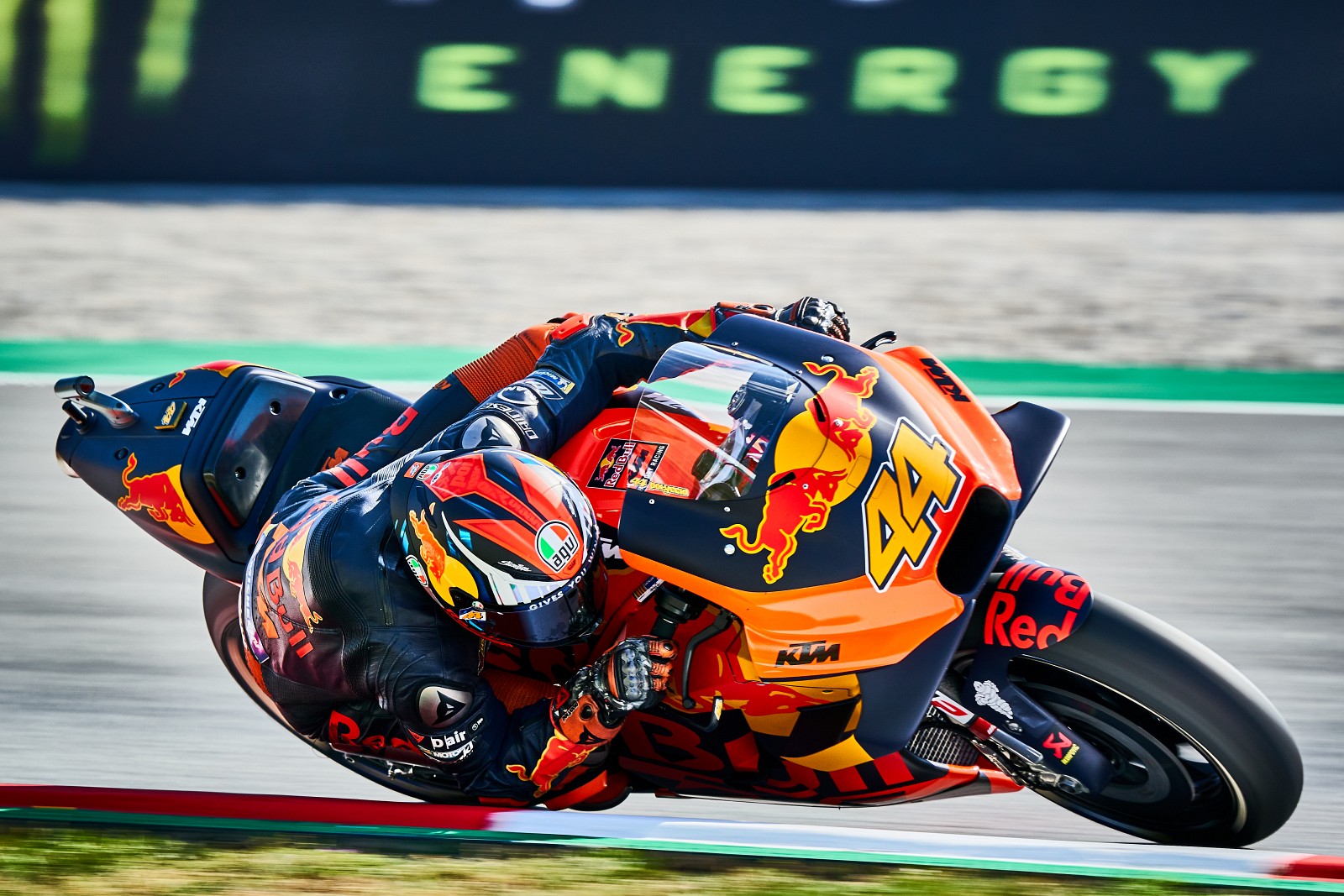 19-06motogp218.jpg