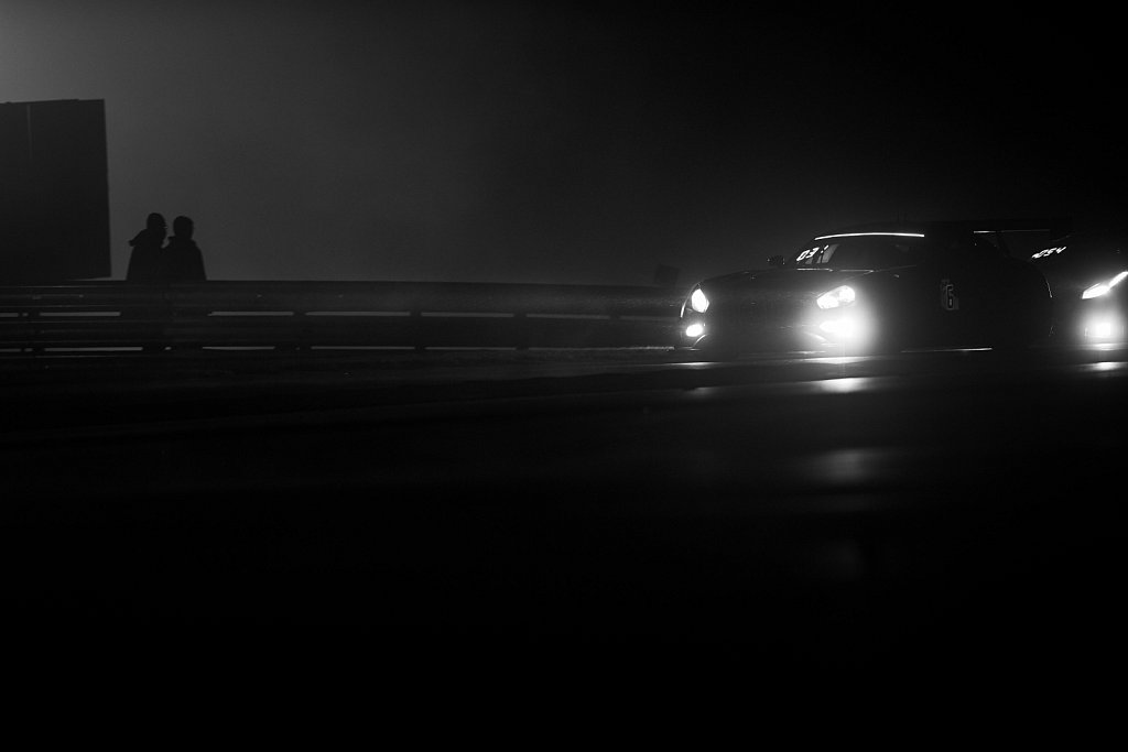 19-07spa451.jpg